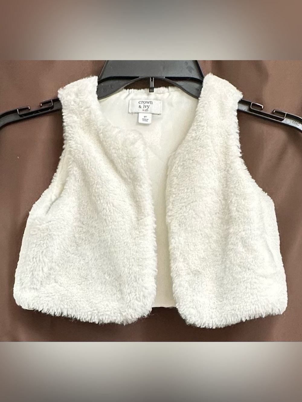 crown & ivy white Faux Fur Kids Vest